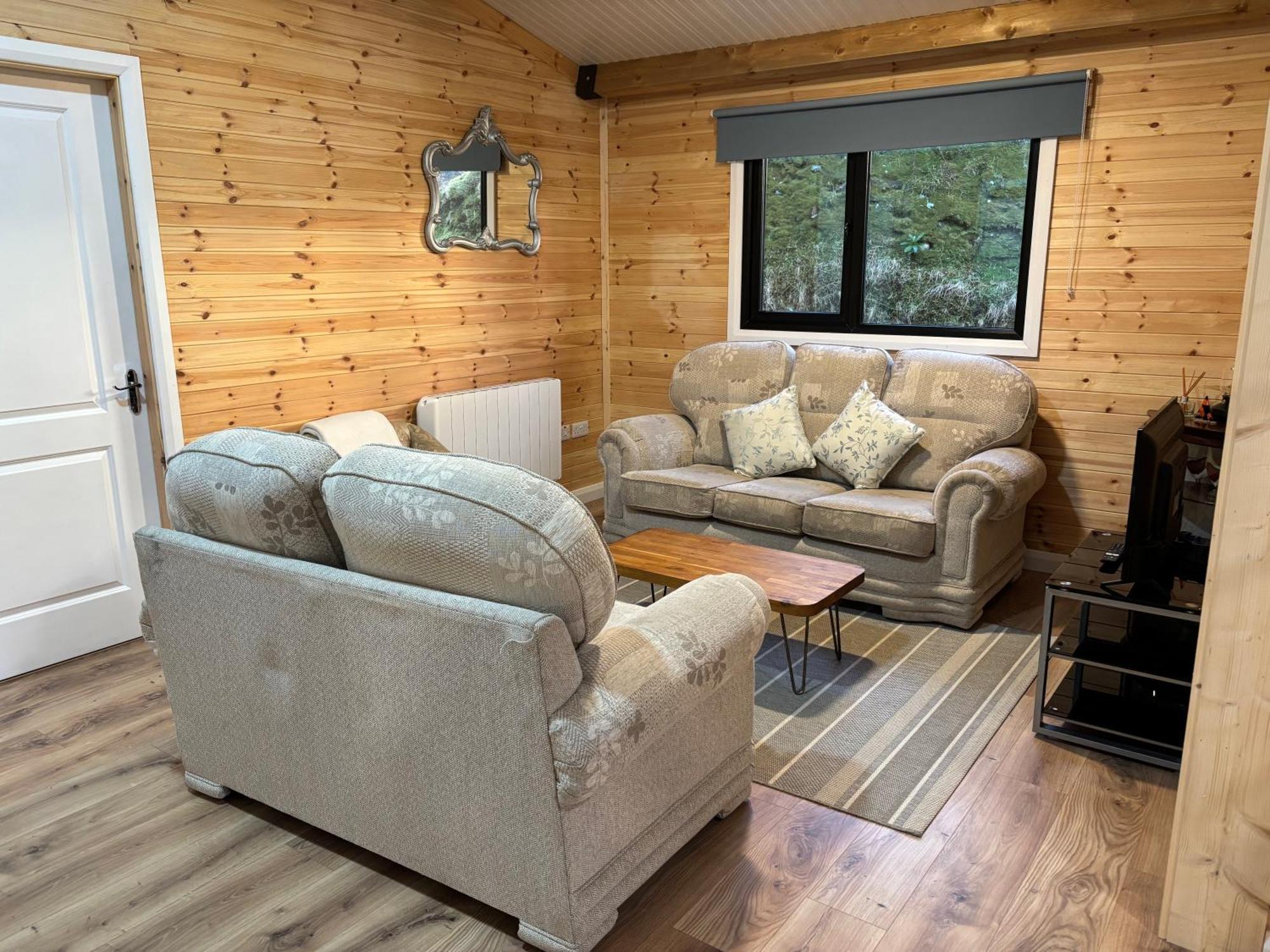 Rosies Cabin Maum Galway Esterno foto